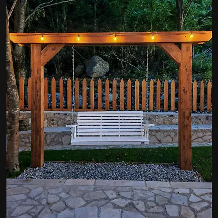 בקתה Boga Chalet *