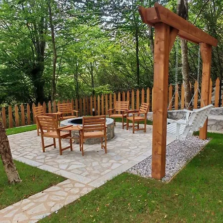 Boga Chalet Domek alpejski *